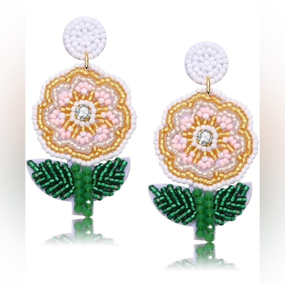 Beautiful Beaded Flower Earrings